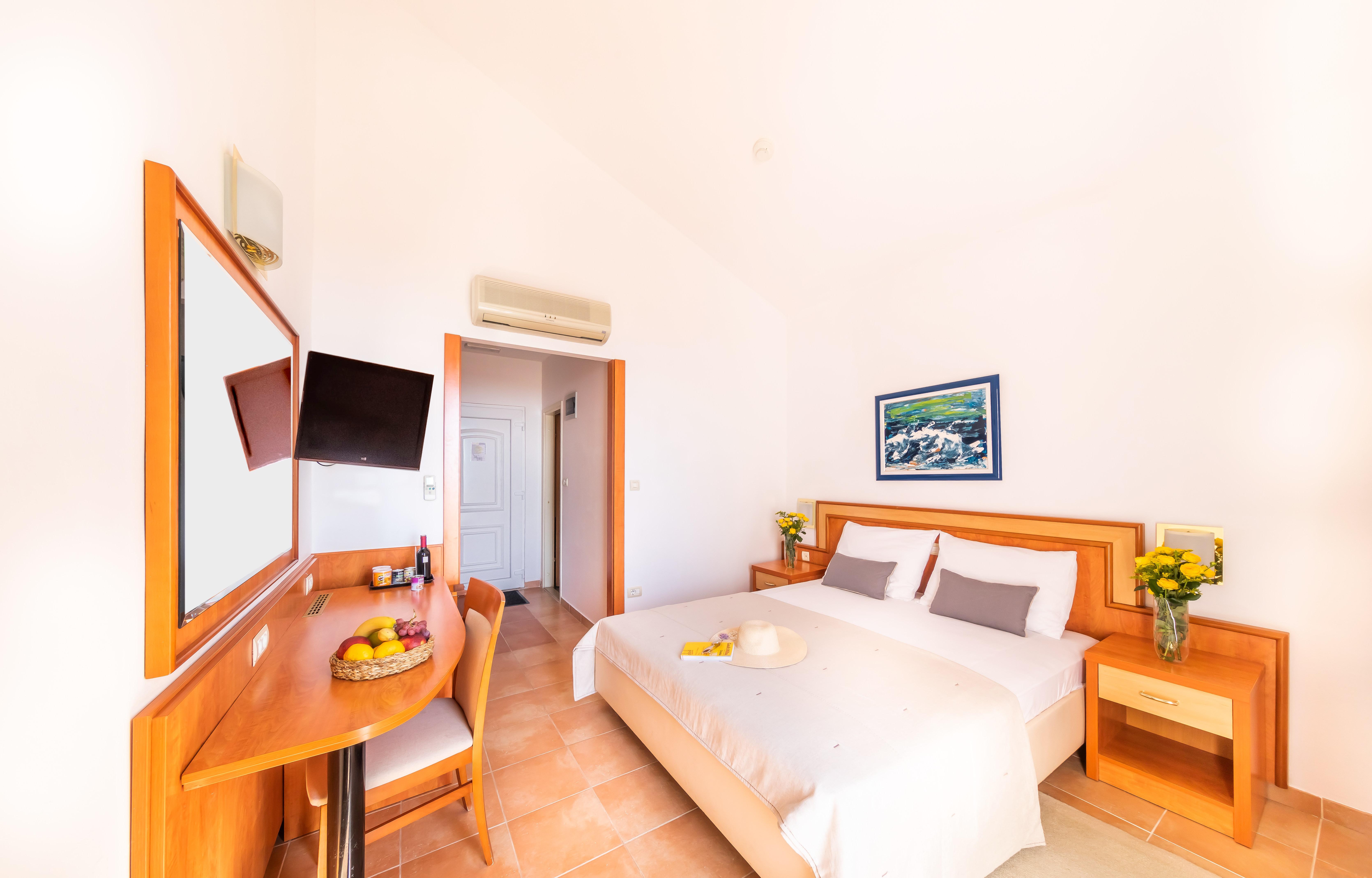 Bluesun Holiday Village Afrodita Tucepi Luaran gambar